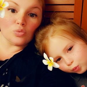 Meet your Posher, Jenn